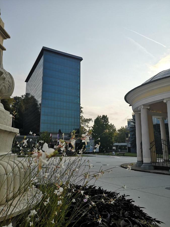 Apartments Soelek - Vila Golf Rogaška Slatina Екстериор снимка